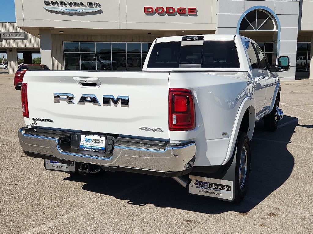 2027 RAM 3500 RAM 3500 LARAMIE CREW CAB 4X4 8' BOX