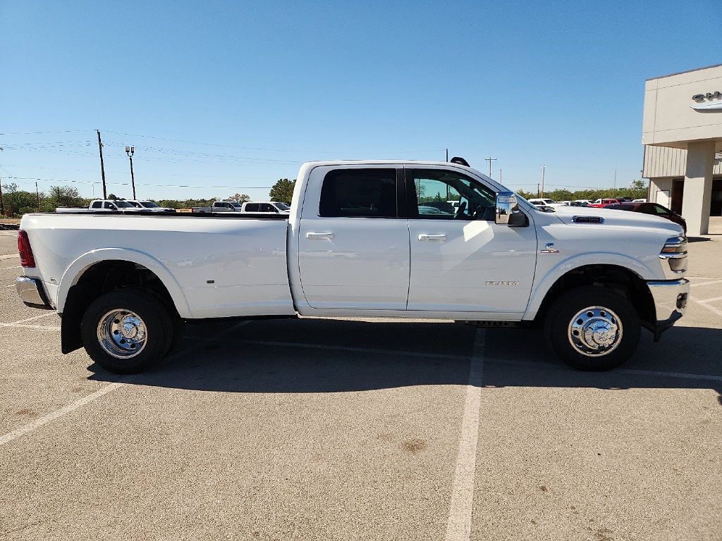 2027 RAM 3500 RAM 3500 LARAMIE CREW CAB 4X4 8' BOX