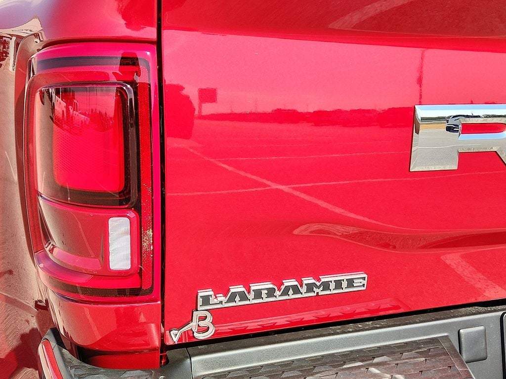 2026 RAM Ram 3500 RAM 3500 LARAMIE CREW CAB 4X4 8' BOX