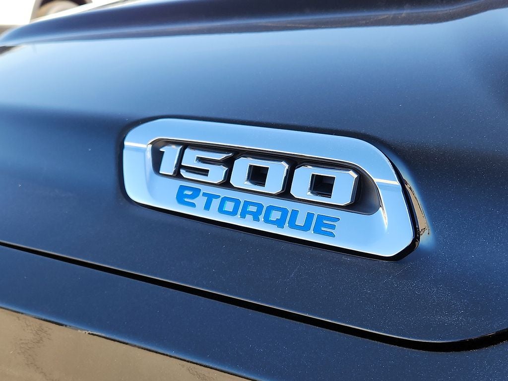 2025 RAM 1500 RAM 1500 LONE STAR CREW CAB 4X2 5'7' BOX