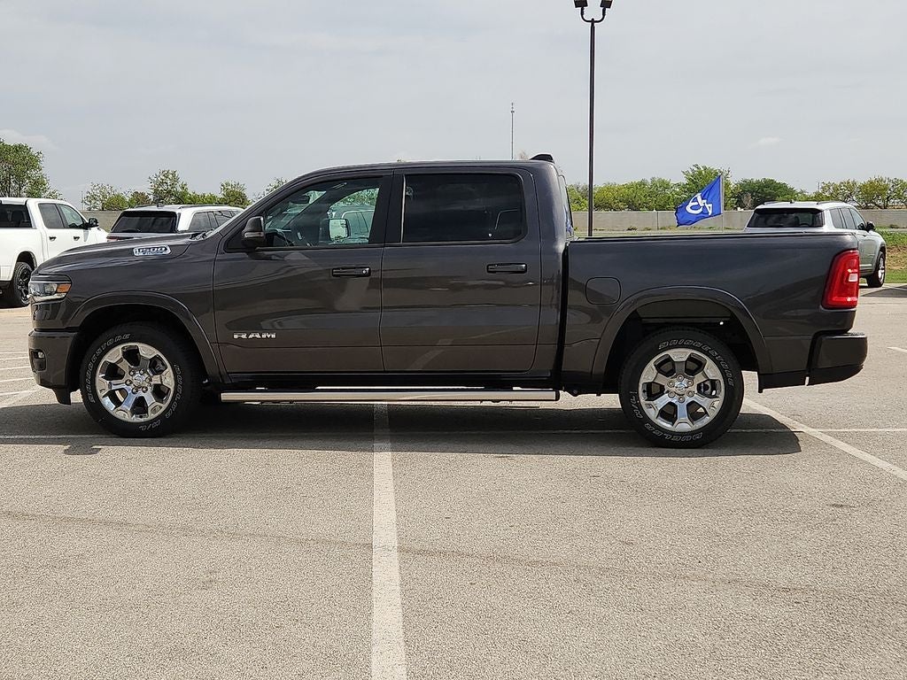 2025 RAM 1500 RAM 1500 LONE STAR CREW CAB 4X2 5'7' BOX