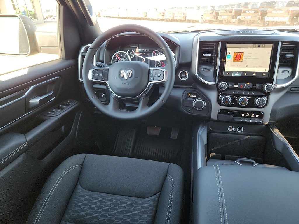 2025 RAM 1500 RAM 1500 LONE STAR CREW CAB 4X2 5'7' BOX