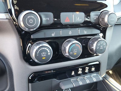2025 RAM 1500 RAM 1500 LONE STAR CREW CAB 4X2 5'7' BOX