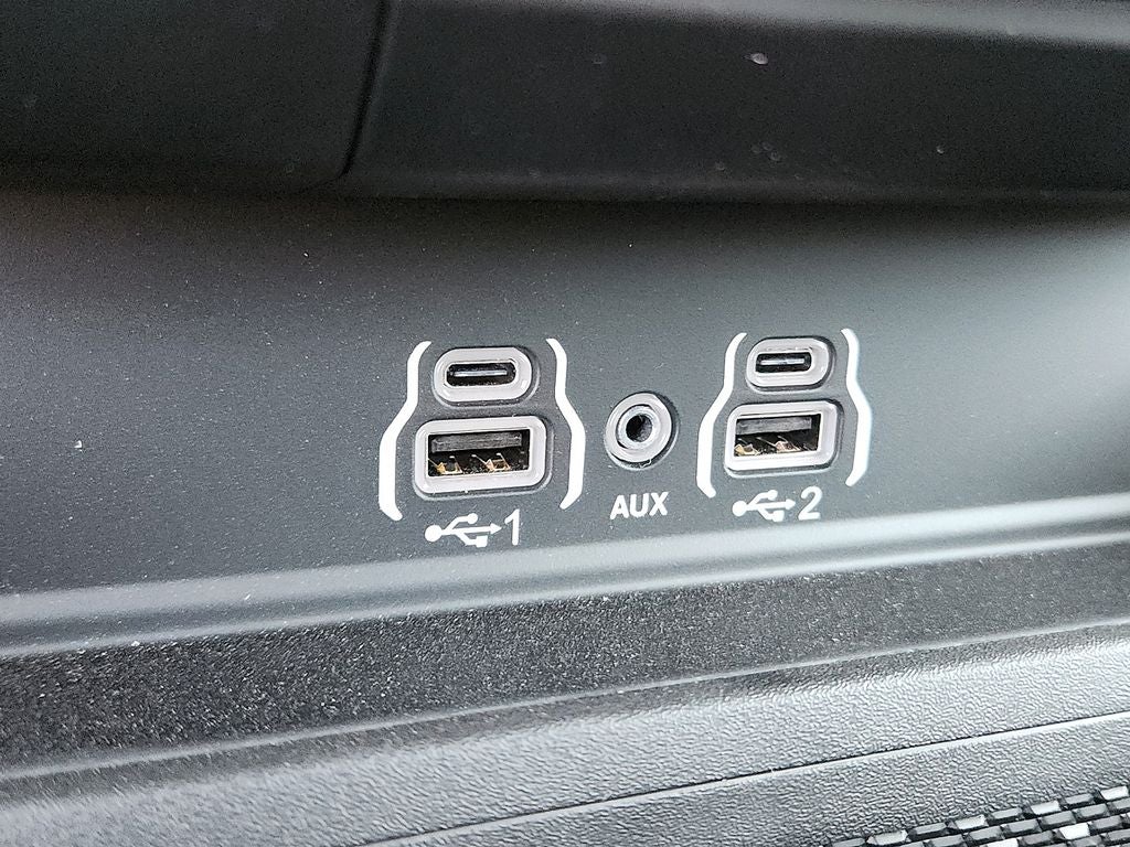 2025 RAM 1500 RAM 1500 LONE STAR CREW CAB 4X2 5'7' BOX