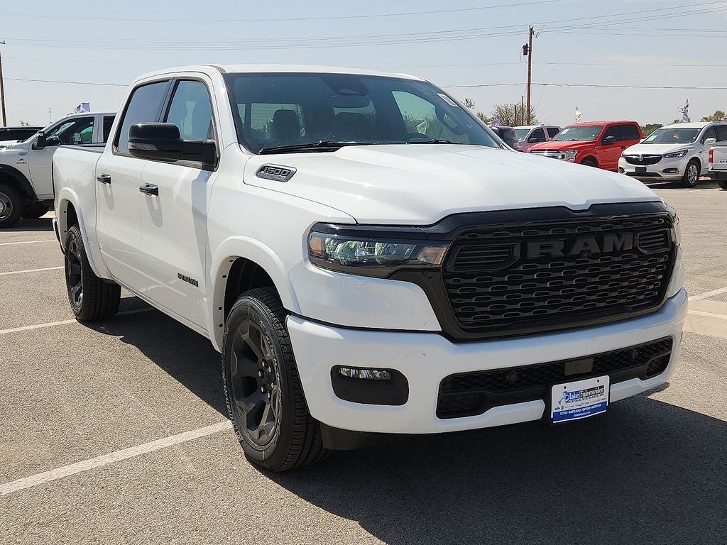 2026 RAM 1500 Lone Star Crew Cab 4x4 5'7' Box