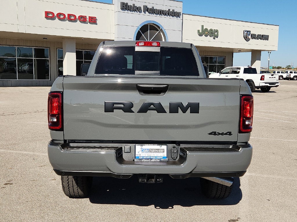 2027 RAM 2500 RAM 2500 BLACK EXPRESS CREW CAB 4X4 6'4' BOX