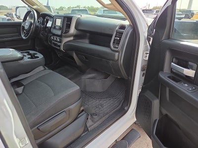 2019 RAM 2500 Tradesman Crew Cab 4x4 6'4' Box
