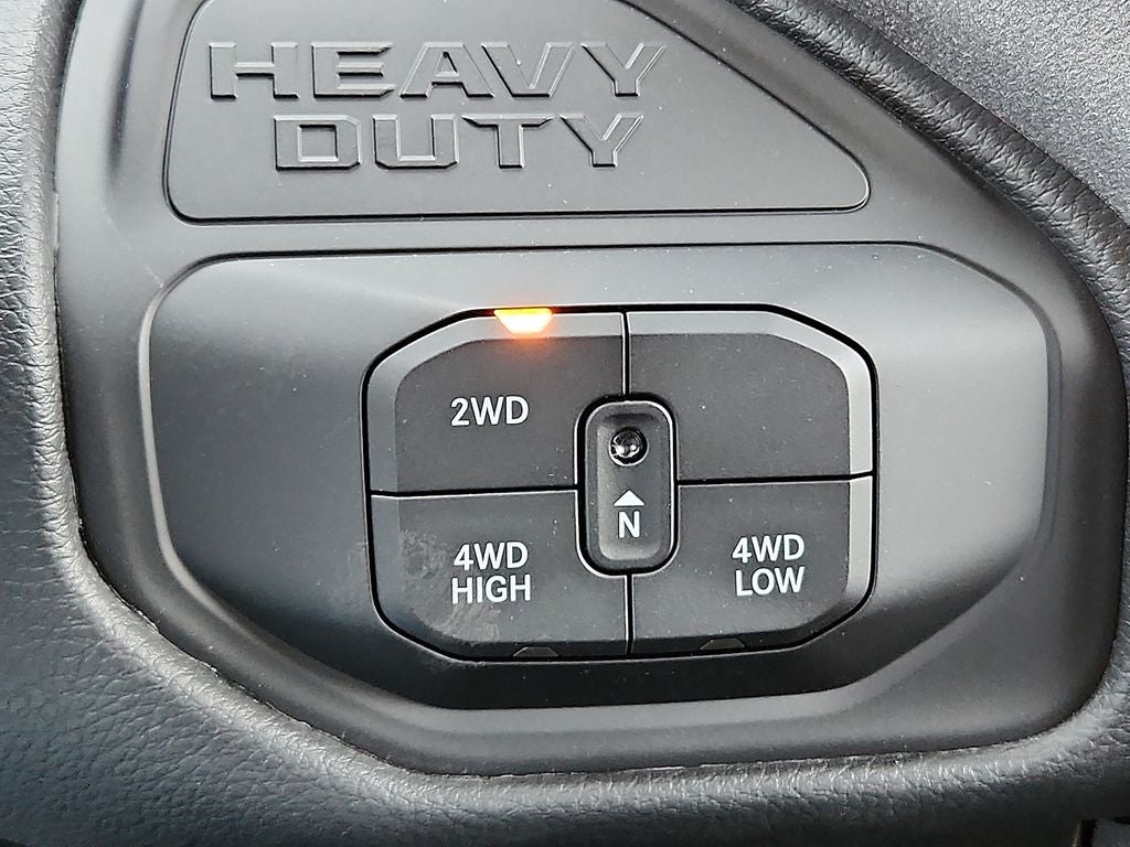 2026 RAM 2500 RAM 2500 TRADESMAN CREW CAB 4X4 8' BOX