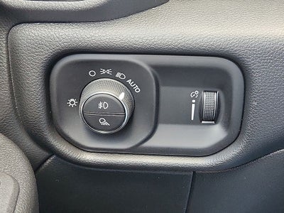 2026 RAM 2500 RAM 2500 TRADESMAN CREW CAB 4X4 8' BOX