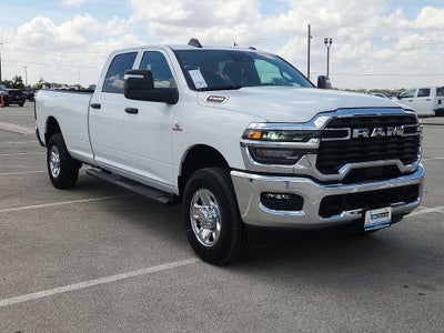 2026 RAM 2500 RAM 2500 TRADESMAN CREW CAB 4X4 8' BOX