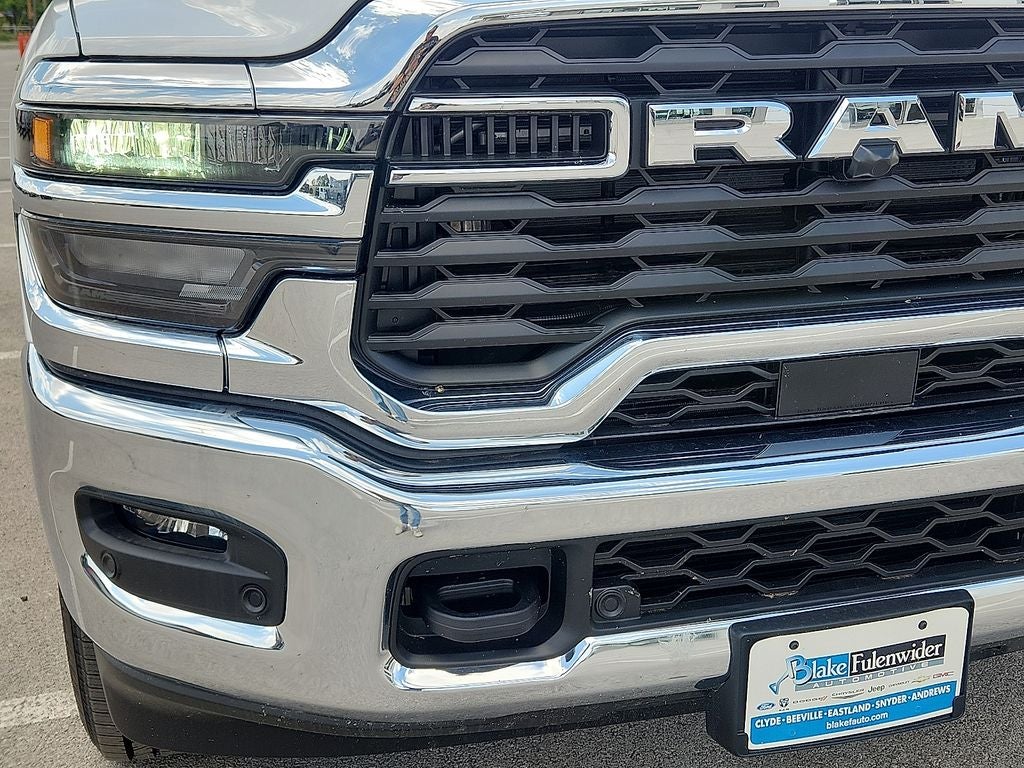 2026 RAM 2500 RAM 2500 TRADESMAN CREW CAB 4X4 8' BOX