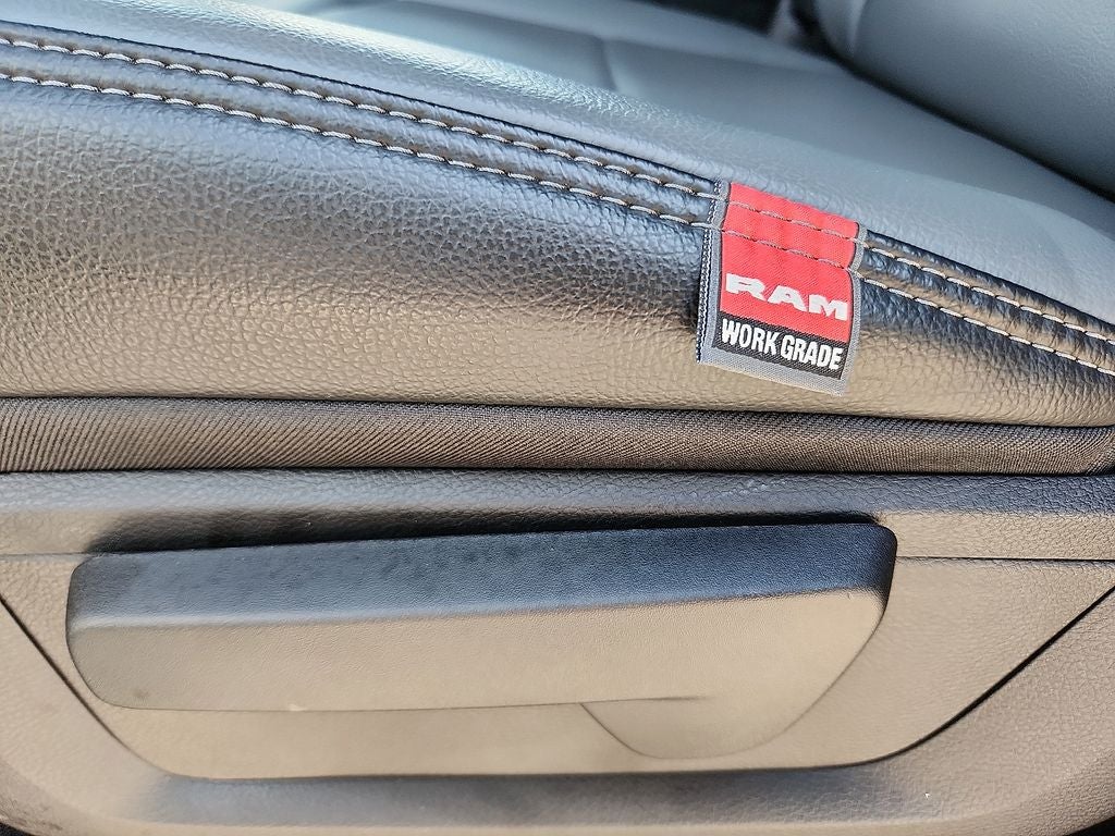 2027 RAM 5500 Chassis Cab Tradesman