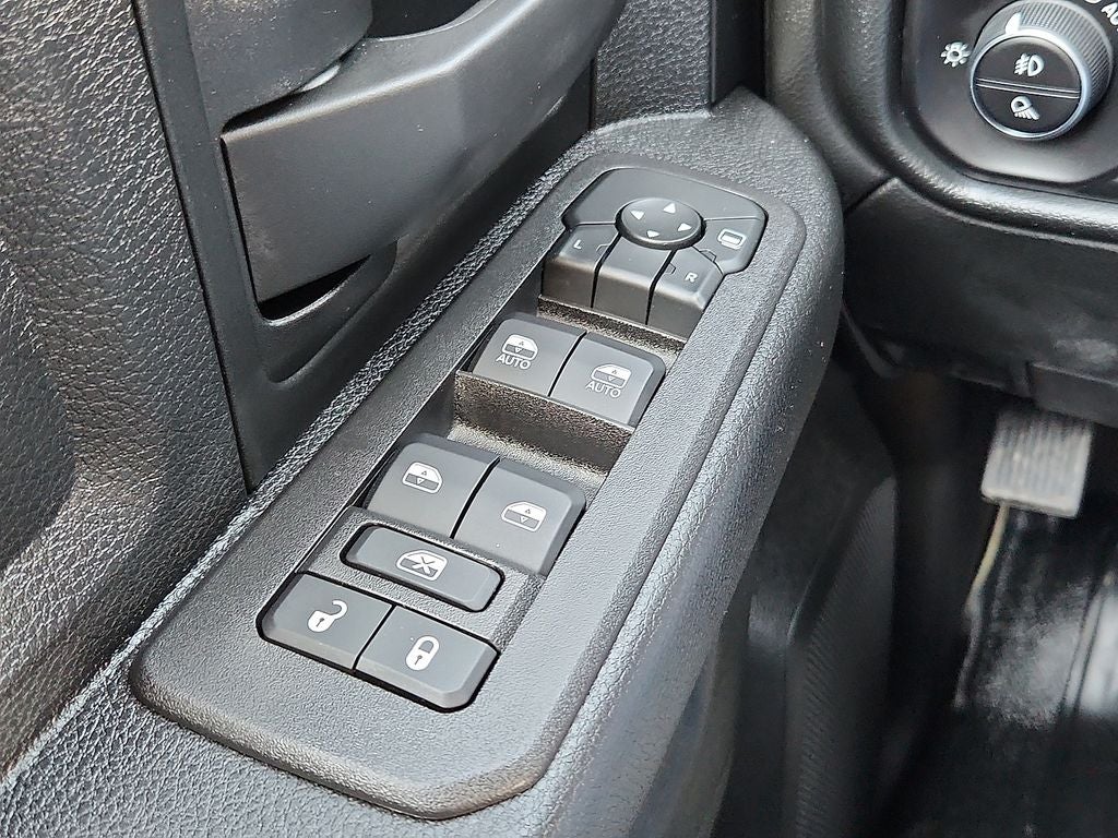 2027 RAM 5500 Chassis Cab Tradesman