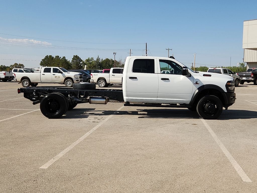 2027 RAM 5500 Chassis Cab Tradesman
