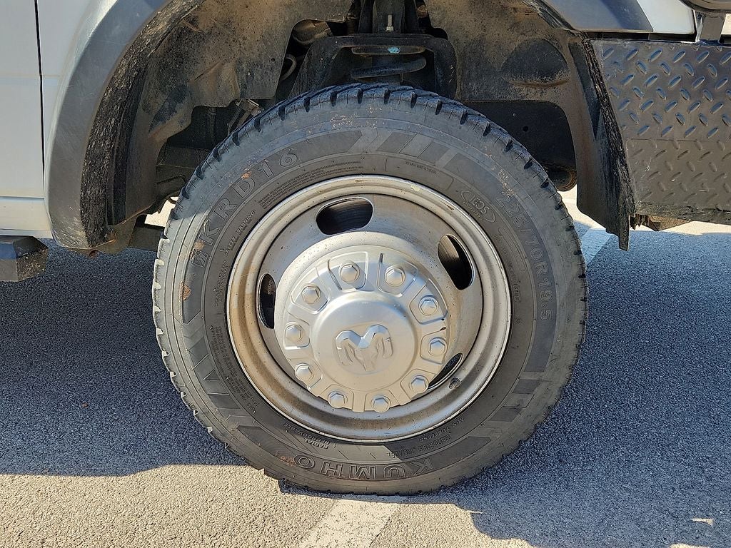 2024 RAM 5500 Chassis Tradesman/SLT/Laramie/Limited