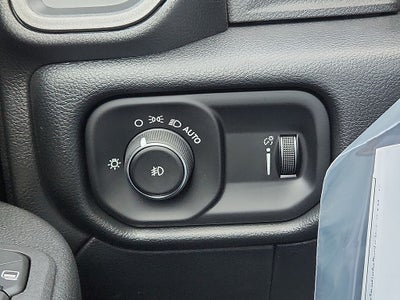 2026 RAM 3500 Chassis RAM 3500 TRADESMAN CREW CAB CHASSIS 4X4 60' CA