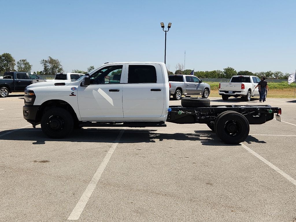2027 RAM 3500 Chassis Cab Tradesman