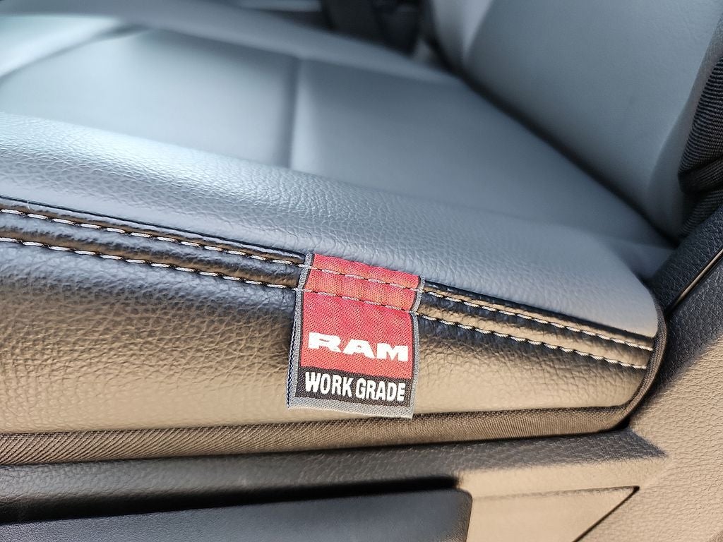 2027 RAM 3500 Chassis Cab Tradesman