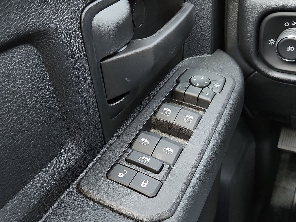 2027 RAM 3500 Chassis Cab Tradesman
