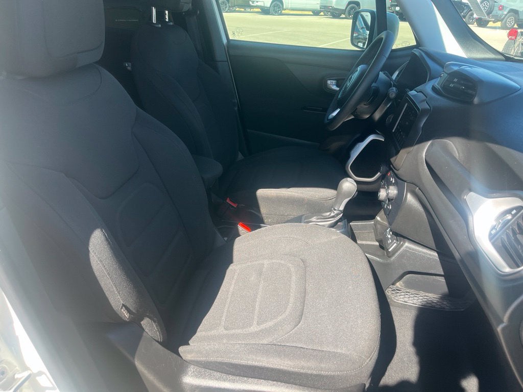 2020 Jeep Renegade Latitude FWD