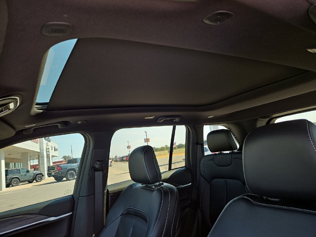 2026 Jeep Grand Cherokee GRAND CHEROKEE LIMITED 4X2