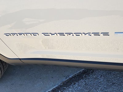 2026 Jeep Grand Cherokee GRAND CHEROKEE LAREDO 4X4