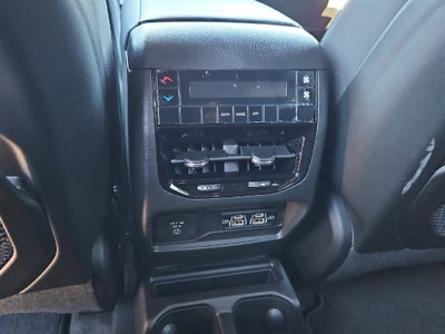 2027 Jeep Grand Cherokee GRAND CHEROKEE L LAREDO X 4X4
