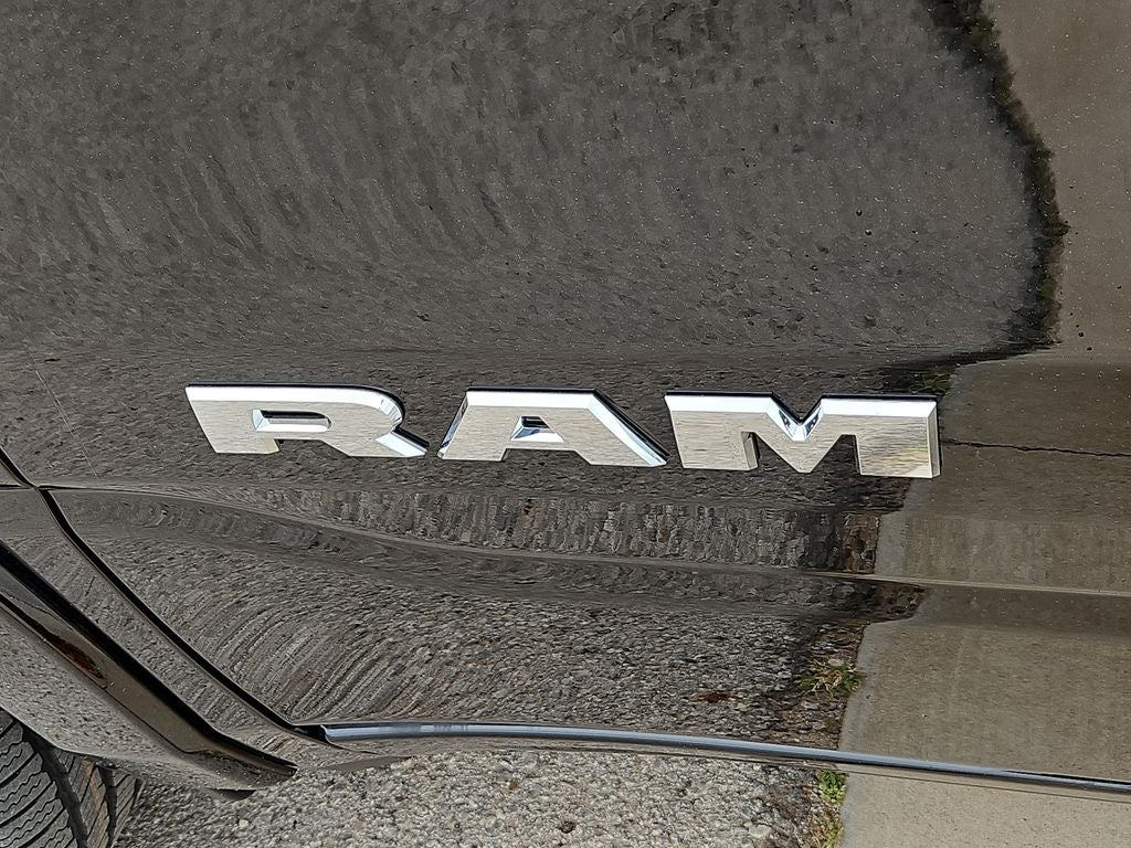2026 RAM 1500 RAM 1500 BIG HORN CREW CAB 4X2 5'7' BOX