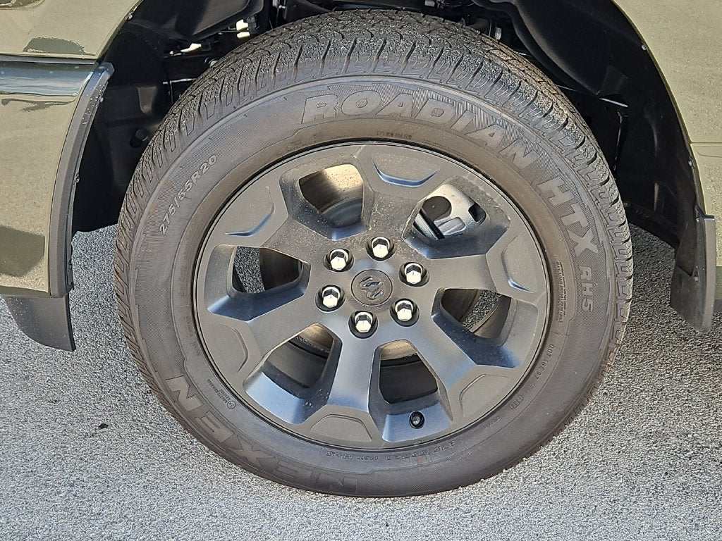 2026 RAM 1500 RAM 1500 EXPRESS CREW CAB 4X4 5'7' BOX