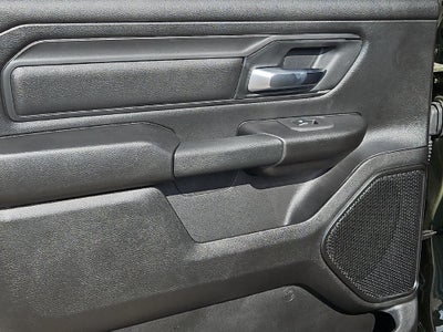 2026 RAM 1500 RAM 1500 EXPRESS CREW CAB 4X4 5'7' BOX