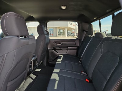 2026 RAM 1500 RAM 1500 EXPRESS CREW CAB 4X4 5'7' BOX