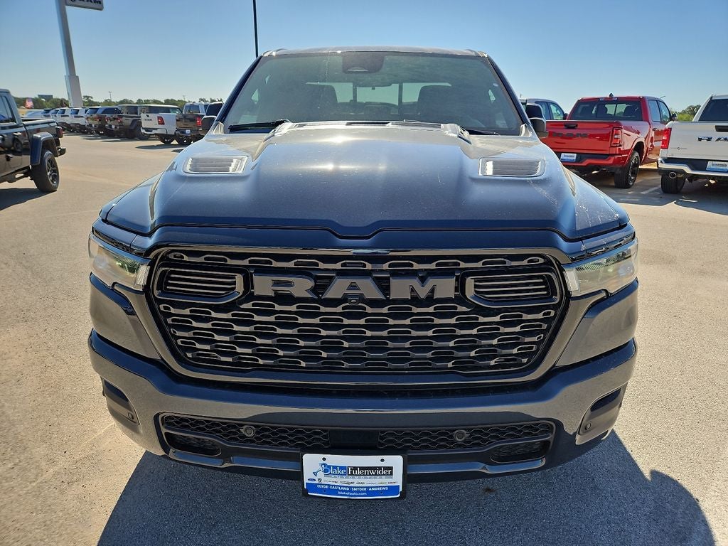 2026 RAM 1500 RAM 1500 EXPRESS QUAD CAB 4X4 6'4' BOX
