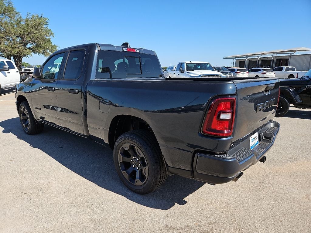 2026 RAM 1500 RAM 1500 EXPRESS QUAD CAB 4X4 6'4' BOX