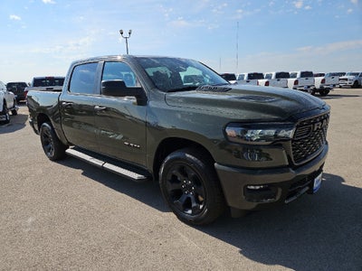 2027 RAM 1500 RAM 1500 EXPRESS CREW CAB 4X4 5'7' BOX