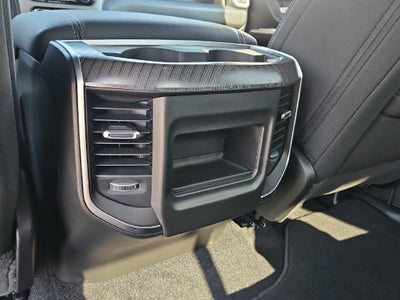 2027 RAM 1500 RAM 1500 EXPRESS CREW CAB 4X4 5'7' BOX