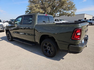 2027 RAM 1500 RAM 1500 EXPRESS CREW CAB 4X4 5'7' BOX