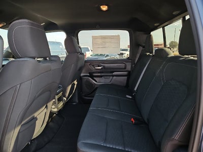2027 RAM 1500 RAM 1500 EXPRESS CREW CAB 4X4 5'7' BOX
