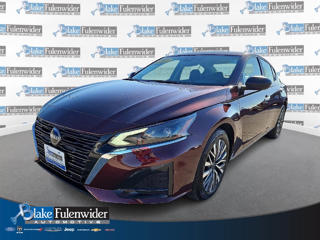 2025 Nissan Altima SV FWD