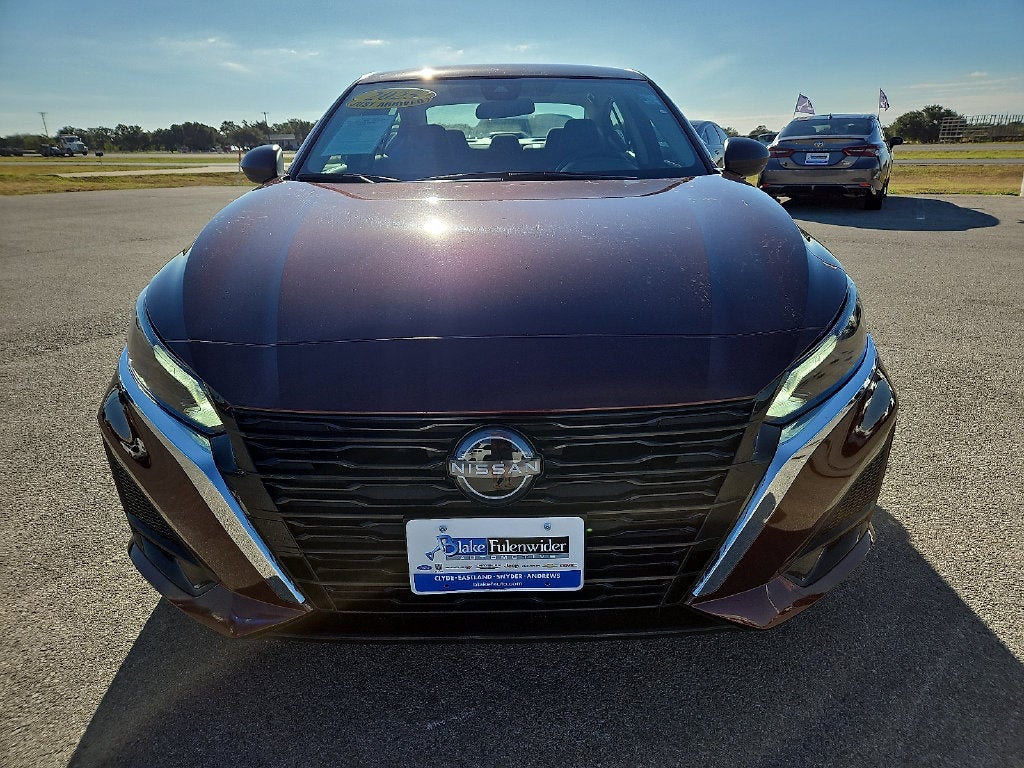 2025 Nissan Altima SV FWD