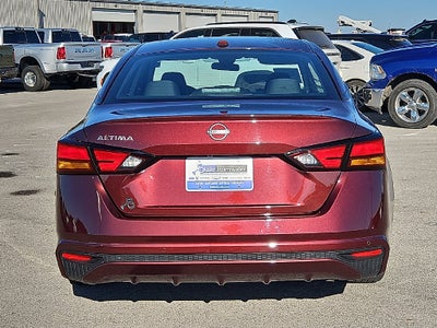 2025 Nissan Altima SV FWD