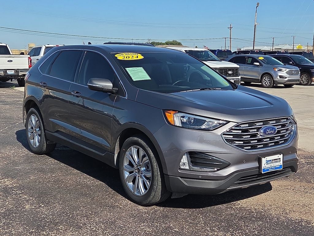 2024 Ford Edge Titanium