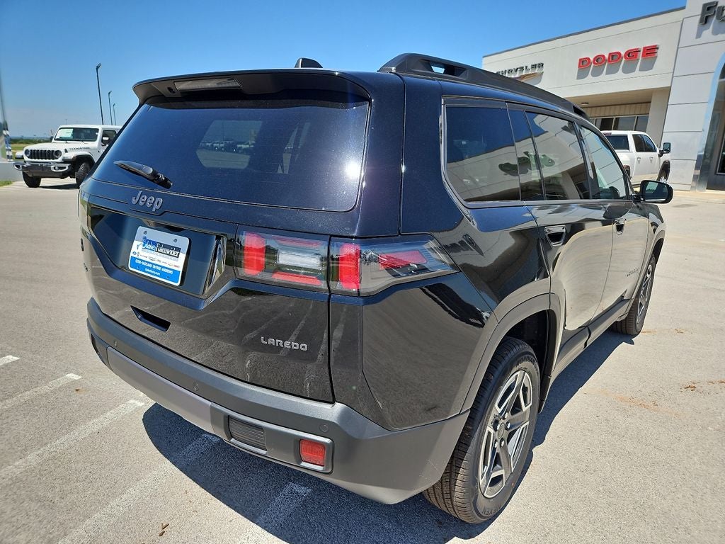 2026 Jeep Cherokee CHEROKEE LAREDO 4X4