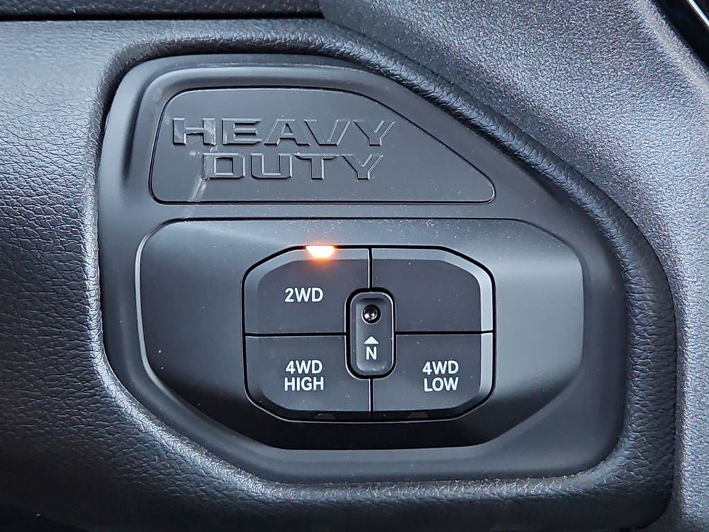2026 RAM 2500 RAM 2500 TRADESMAN CREW CAB 4X4 6'4' BOX