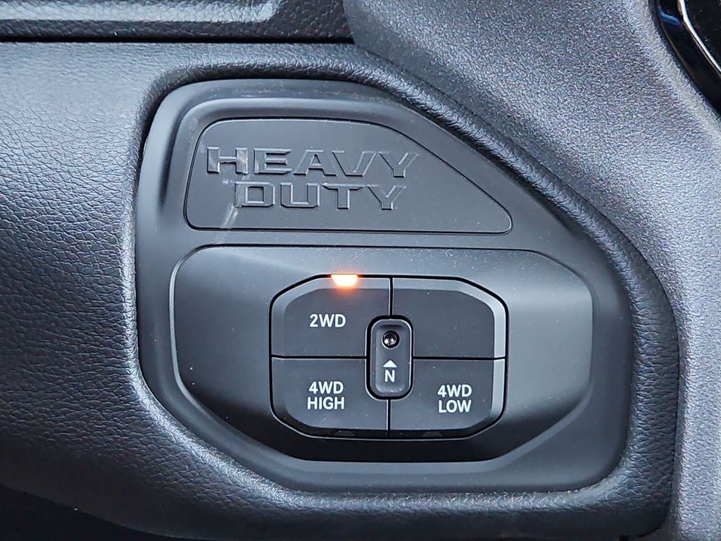 2026 RAM 2500 RAM 2500 TRADESMAN CREW CAB 4X4 6'4' BOX