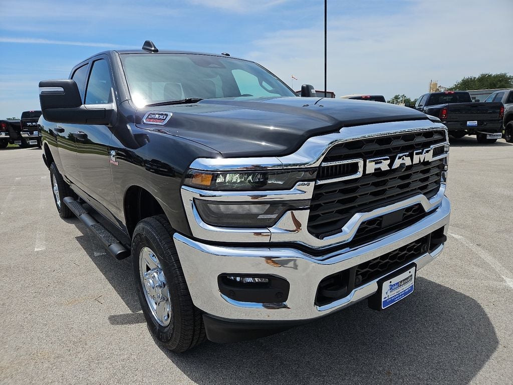 2026 RAM 2500 RAM 2500 TRADESMAN CREW CAB 4X4 6'4' BOX