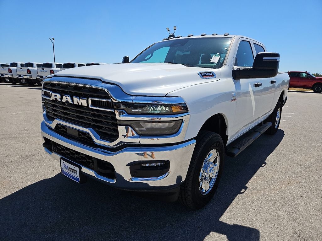2026 RAM 2500 RAM 2500 TRADESMAN CREW CAB 4X4 6'4' BOX