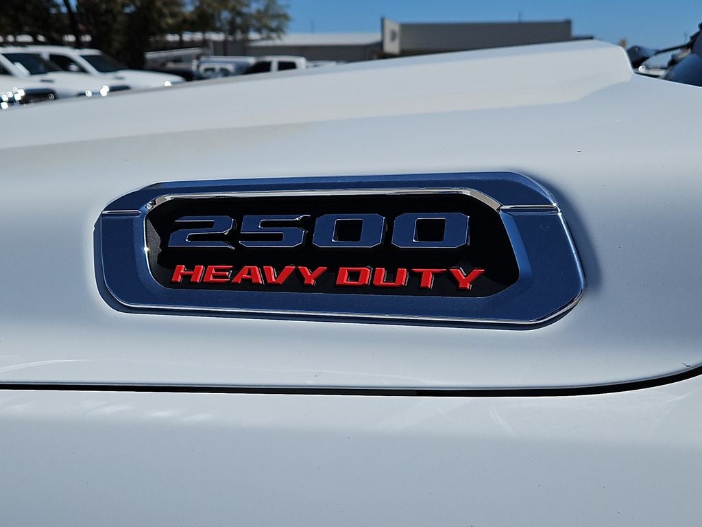 2026 RAM 2500 RAM 2500 TRADESMAN CREW CAB 4X4 6'4' BOX