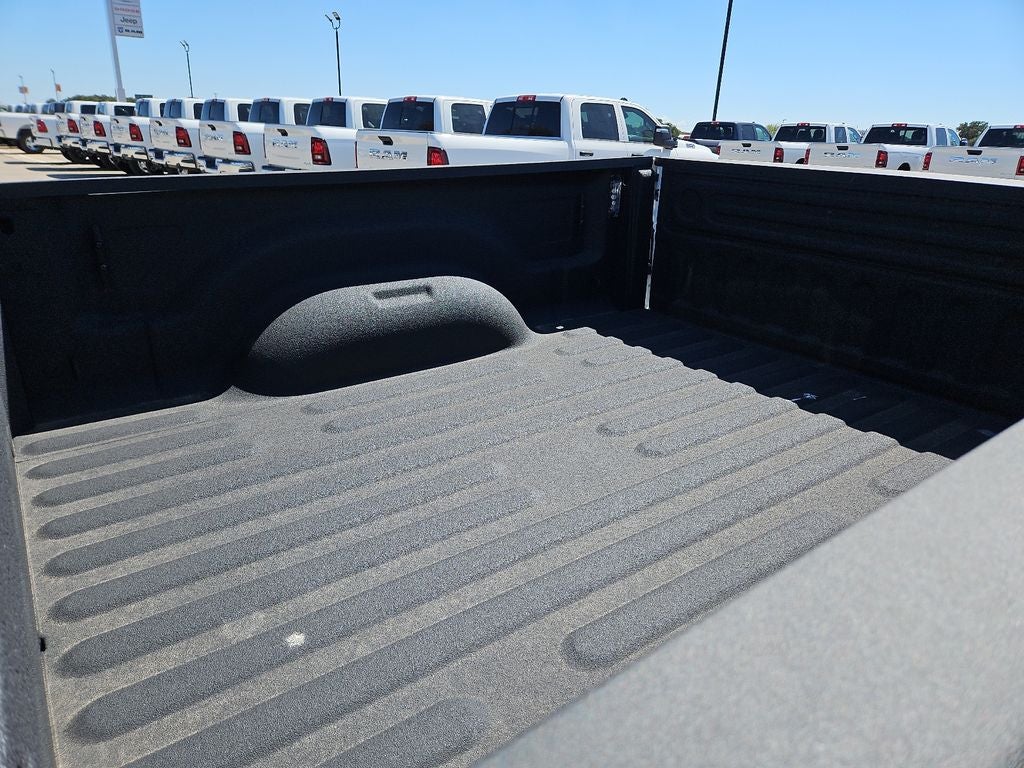 2026 RAM 2500 RAM 2500 TRADESMAN CREW CAB 4X4 6'4' BOX