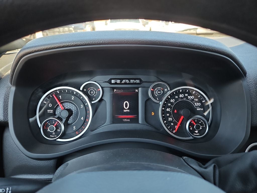 2026 RAM 2500 RAM 2500 TRADESMAN CREW CAB 4X4 6'4' BOX