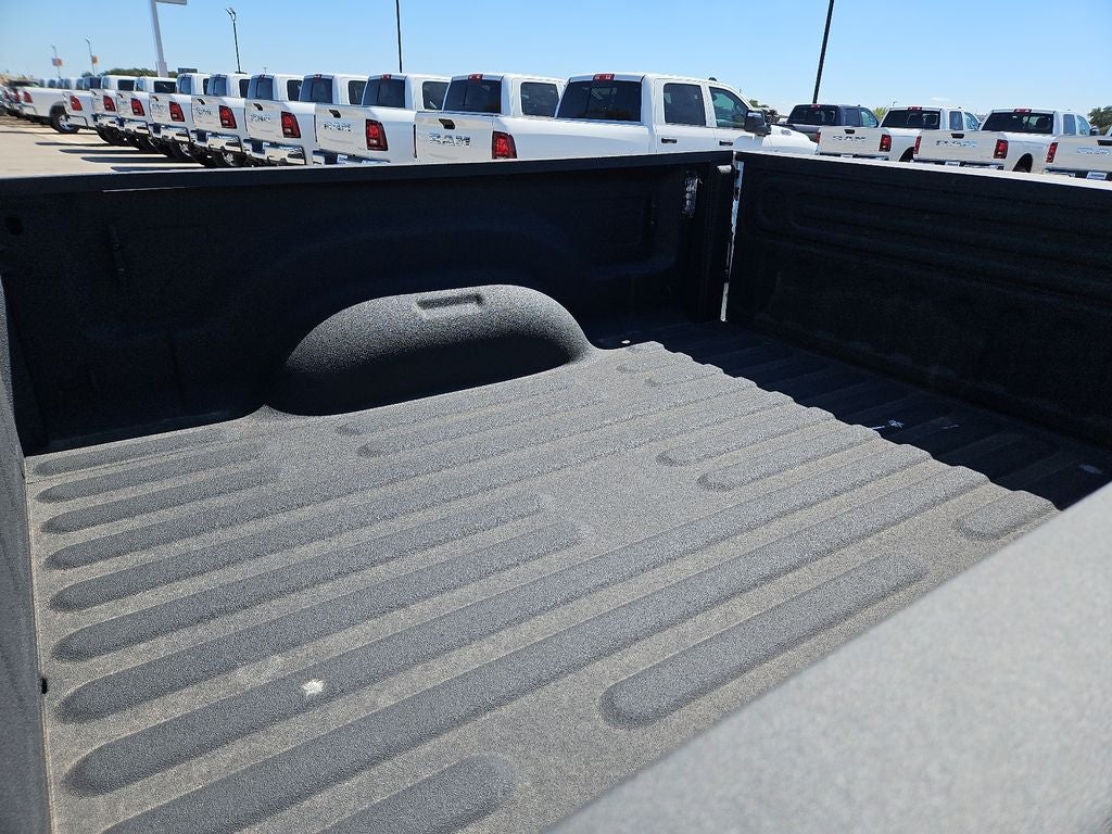 2026 RAM 2500 RAM 2500 TRADESMAN CREW CAB 4X4 6'4' BOX